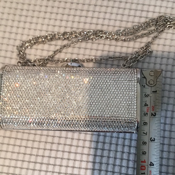 Judith Lieber Absolutely One Of A Kind Bag - Picture 6 of 11
